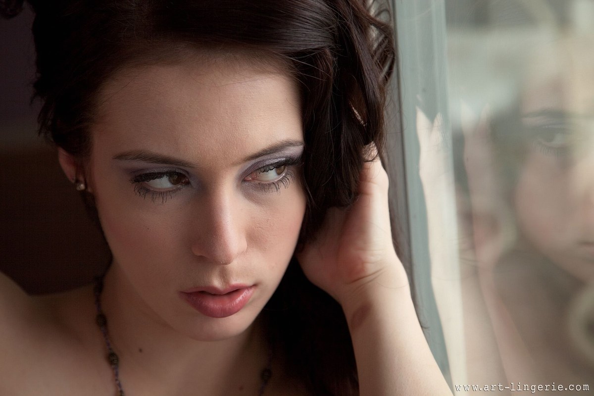 Gorgeous model in stockings and heels