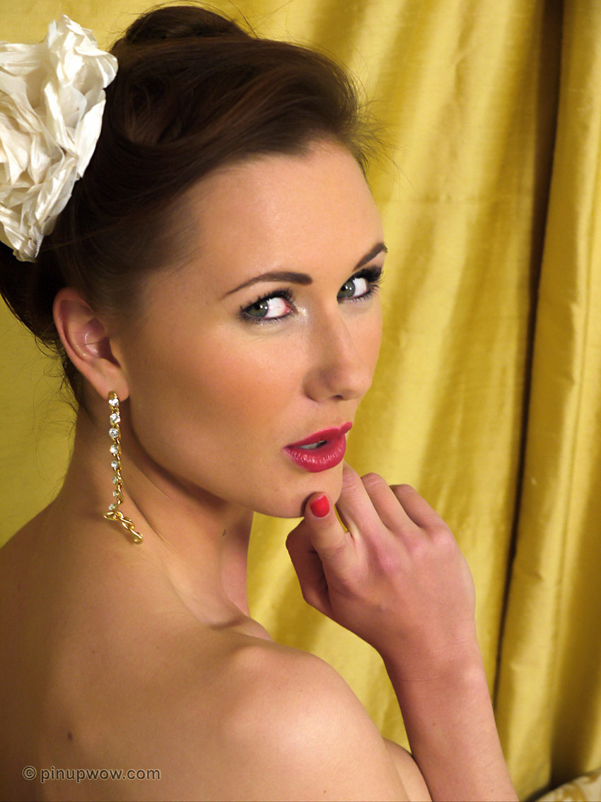 Sam T in stockings live show