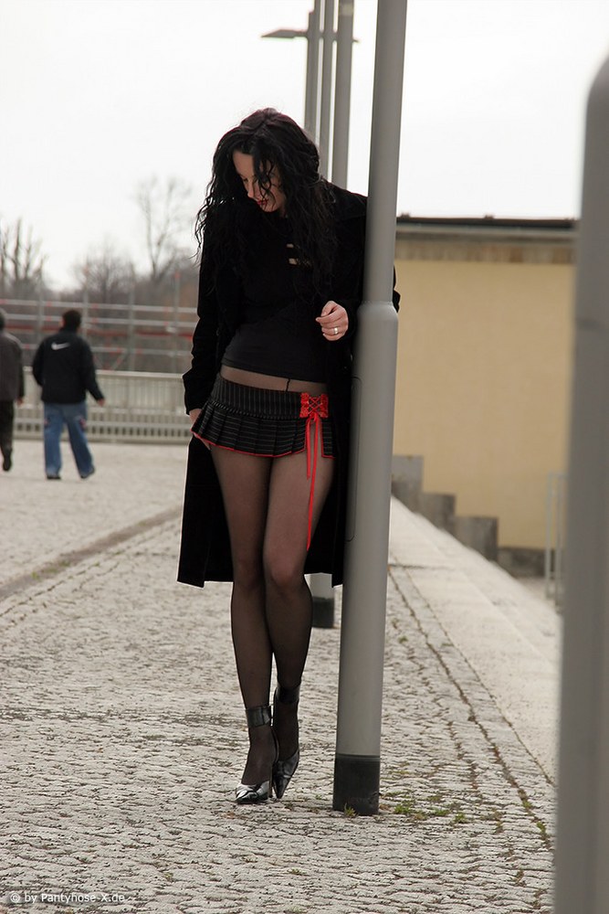 German woman in ff stockings and high heels