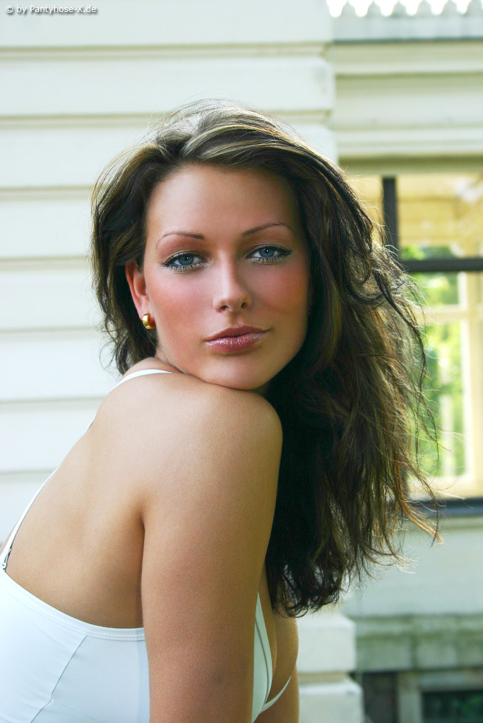 German pornstar in sexy lingerie and heels