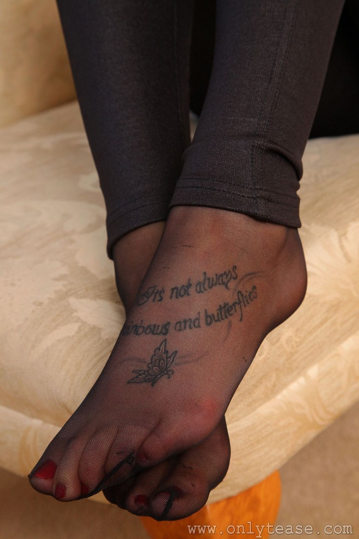 Naked office bitch in nylons and heels