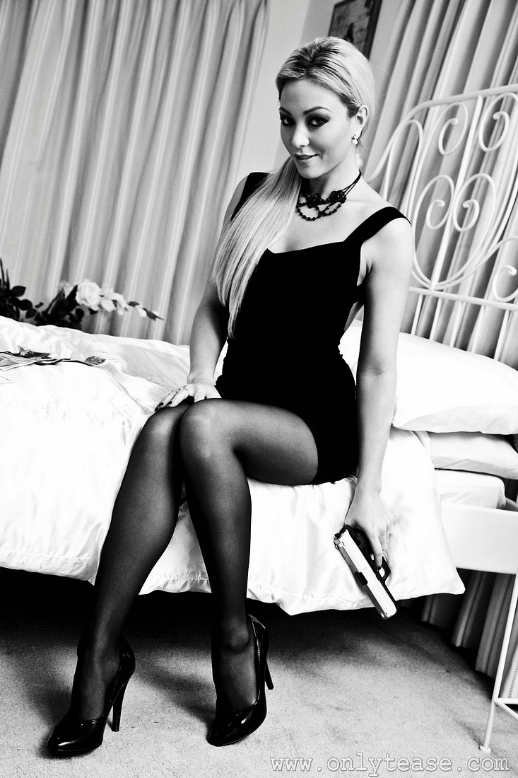 Sexy british office girl in ff stockings and heels