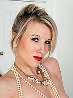 British amateur girl in retro nylons