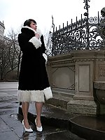 Public pantyhose crotch flashing